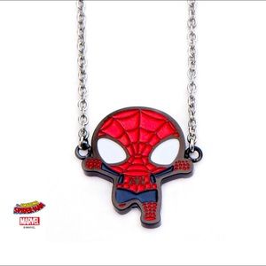 Women’s spider-man face necklace